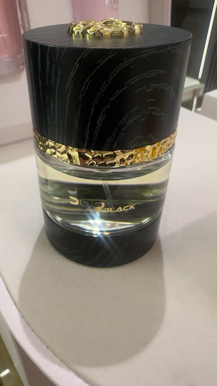 عطر وود من الماجد